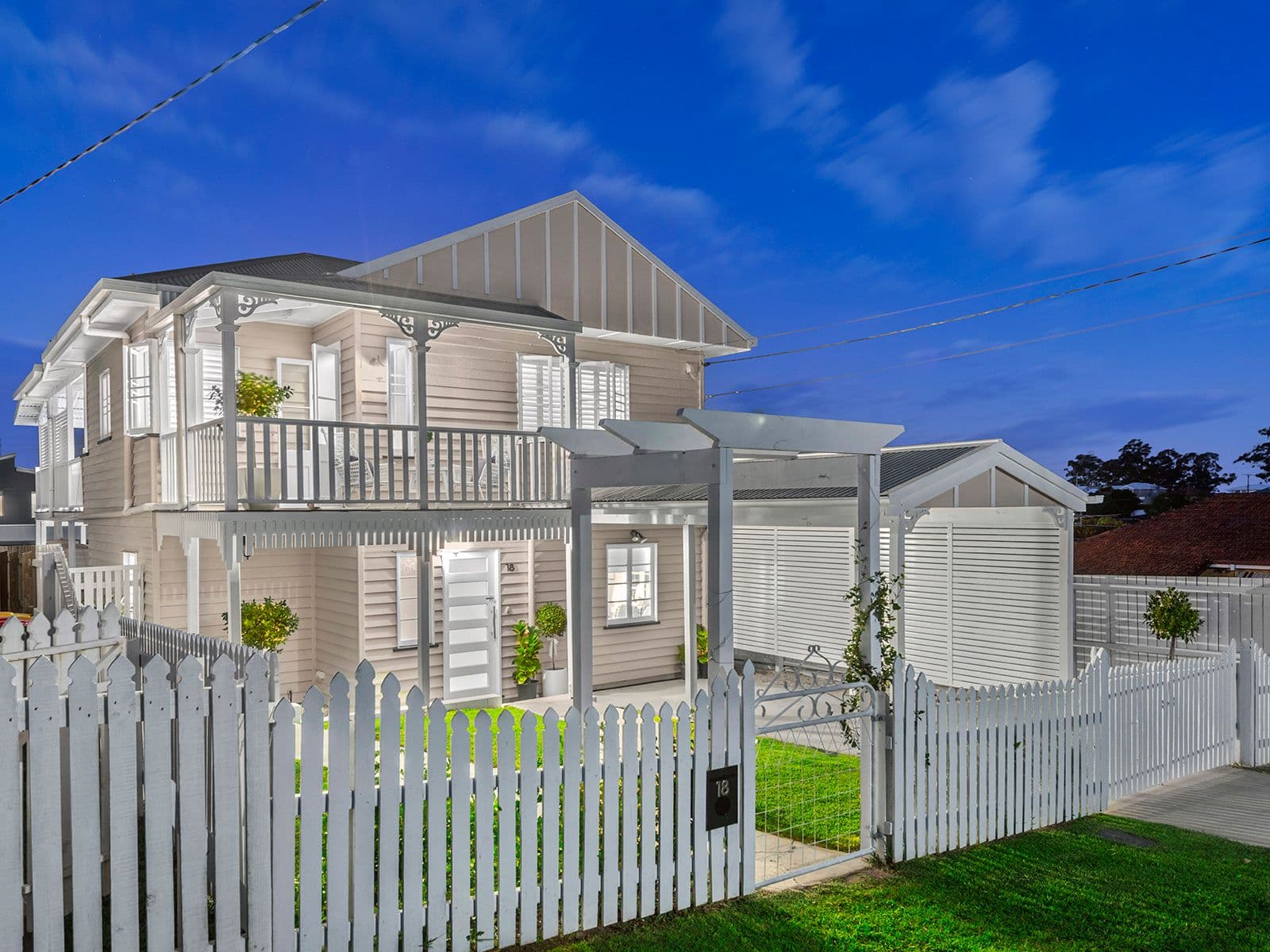 18 Camboor Street, Camp Hill QLD 4152, Camp Hill - Image 1