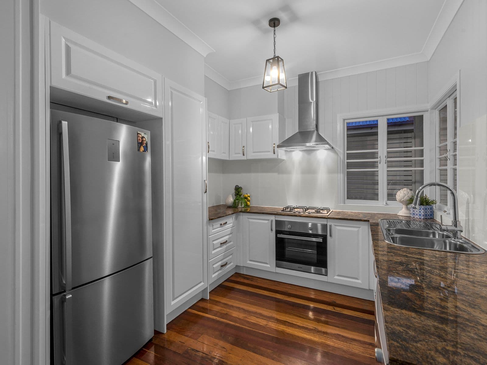 18 Camboor Street, Camp Hill QLD 4152, Camp Hill - Thumbnail 5