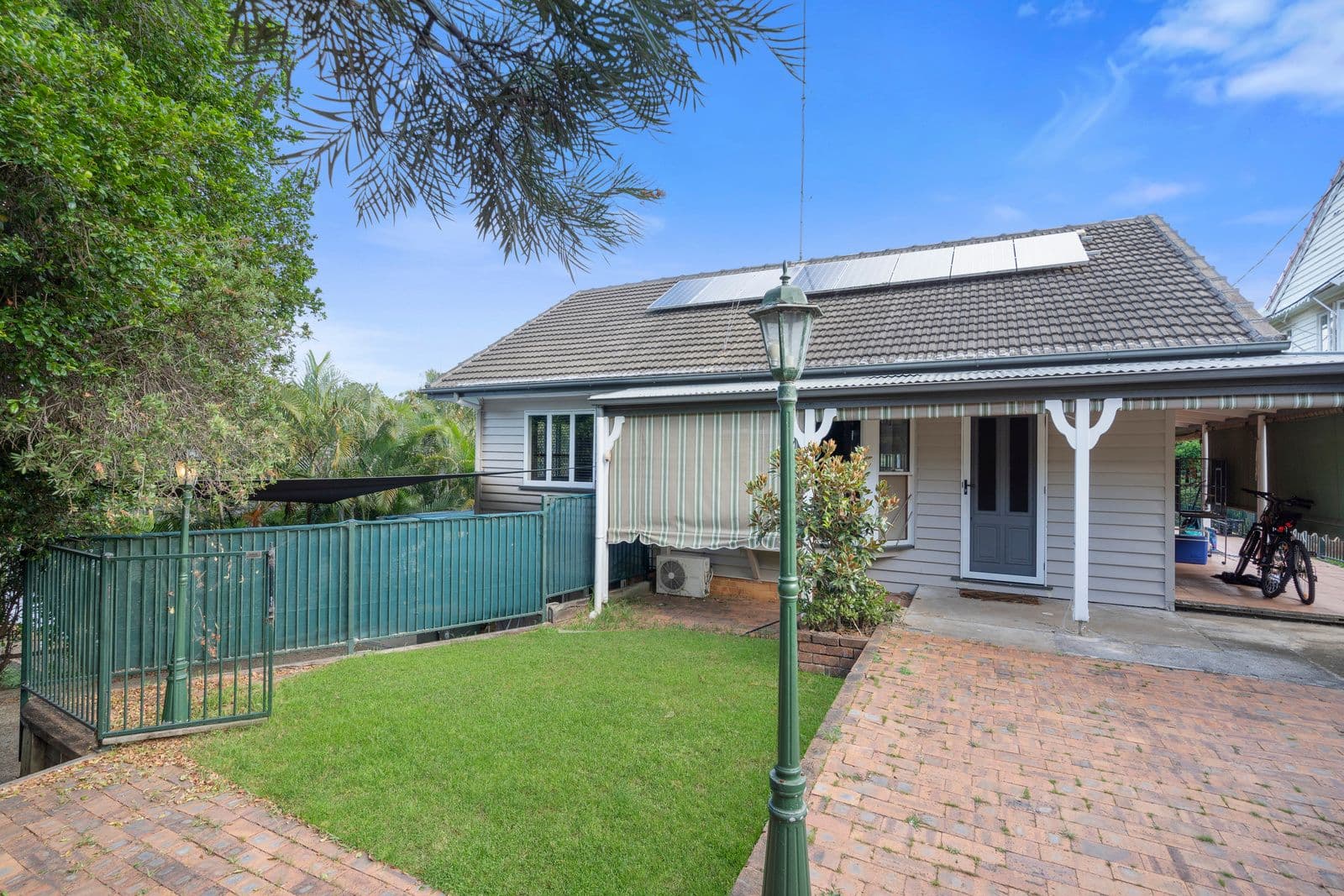 19 Pallaranda Street, Tarragindi QLD 4121, Tarragindi - Image 1