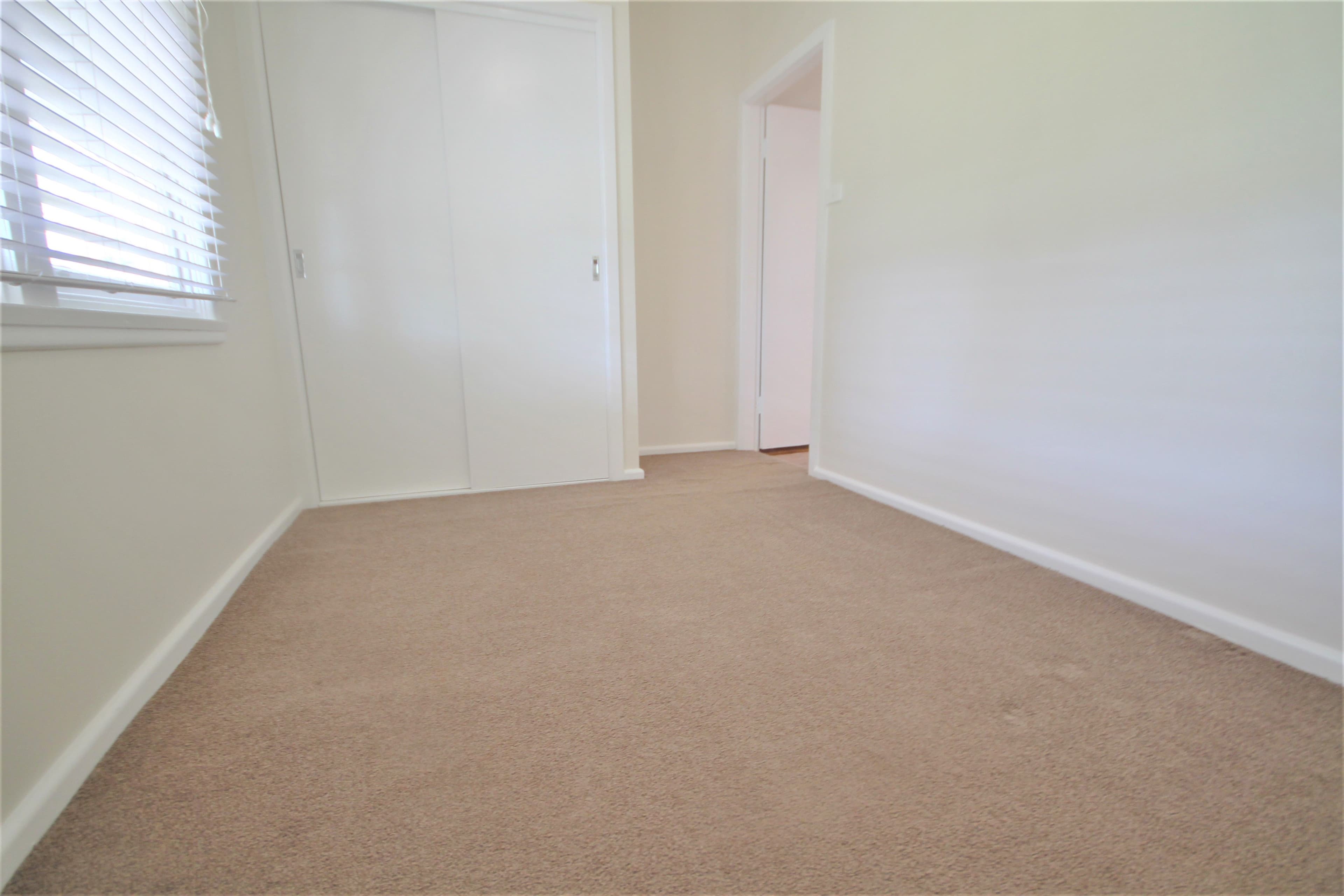 87 Edwards Street, Young - Thumbnail 7