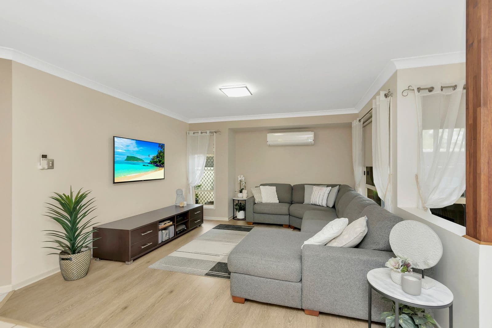 95 Lambor Drive, Mudgeeraba QLD 4213, Mudgeeraba - Thumbnail 4