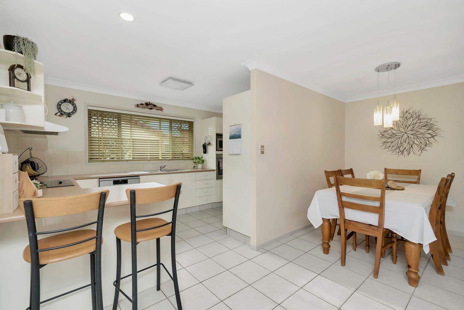 95 Lambor Drive, Mudgeeraba QLD 4213, Mudgeeraba - Thumbnail 5