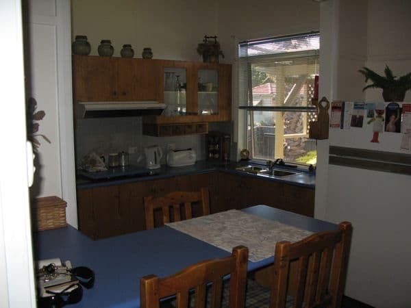 7 Pearra Place, Chapel Hill, QLD, 4069, Chapel Hill - Thumbnail 3