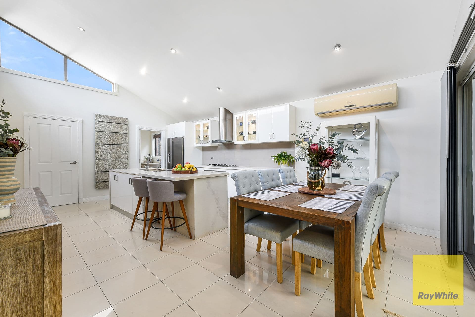 55 Daniel Solander Drive, Endeavour Hills VIC 3802, Endeavour Hills - Thumbnail 6