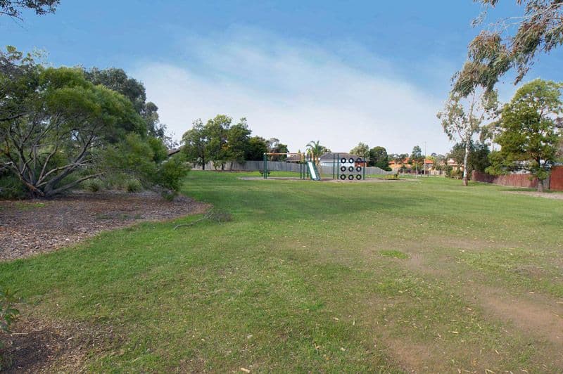 36 Timberglade Drive, NOBLE PARK VIC 3174, Noble Park - Thumbnail 4