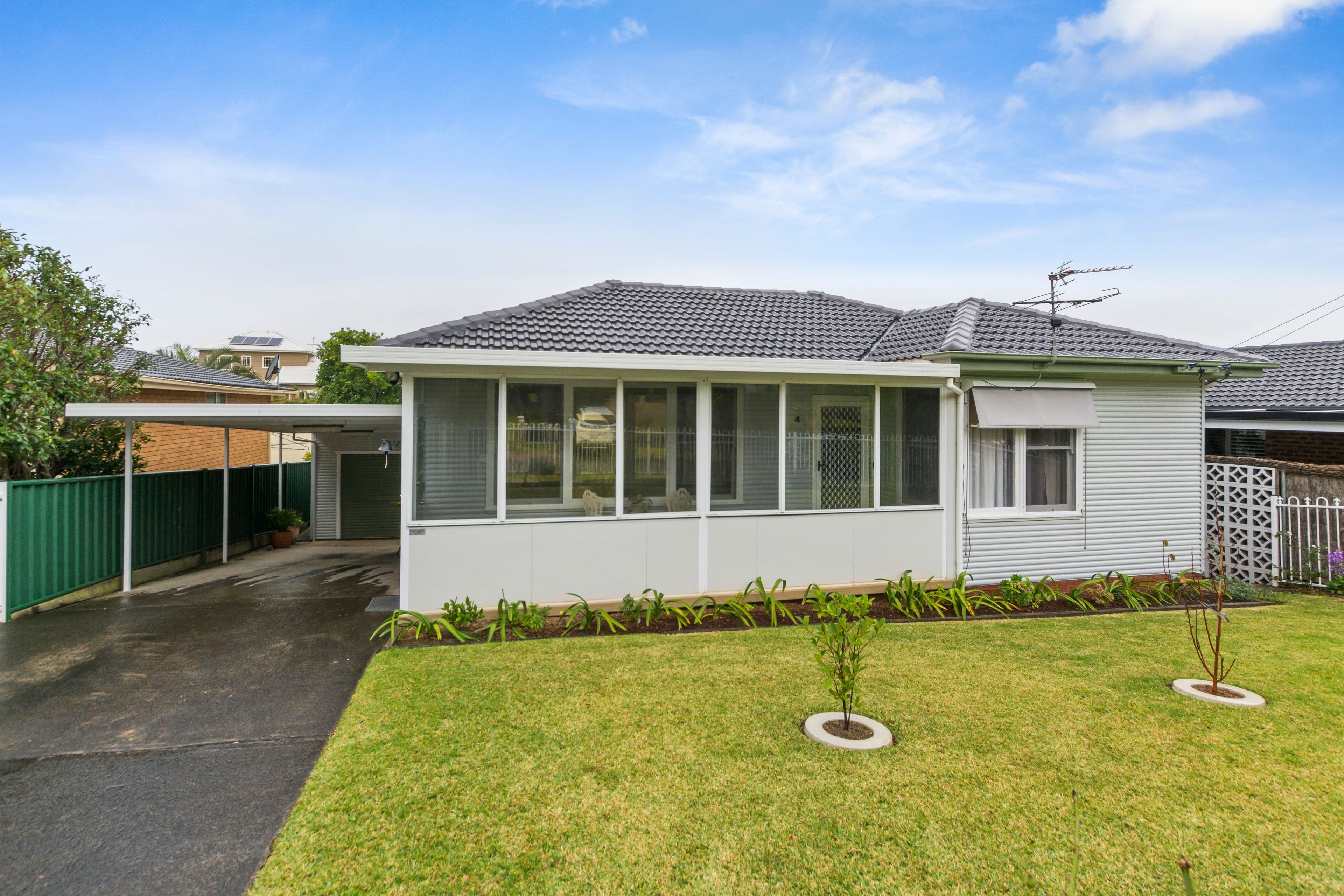 4 Nardoo Crescent, Thirroul NSW 2515, Thirroul - Image 1