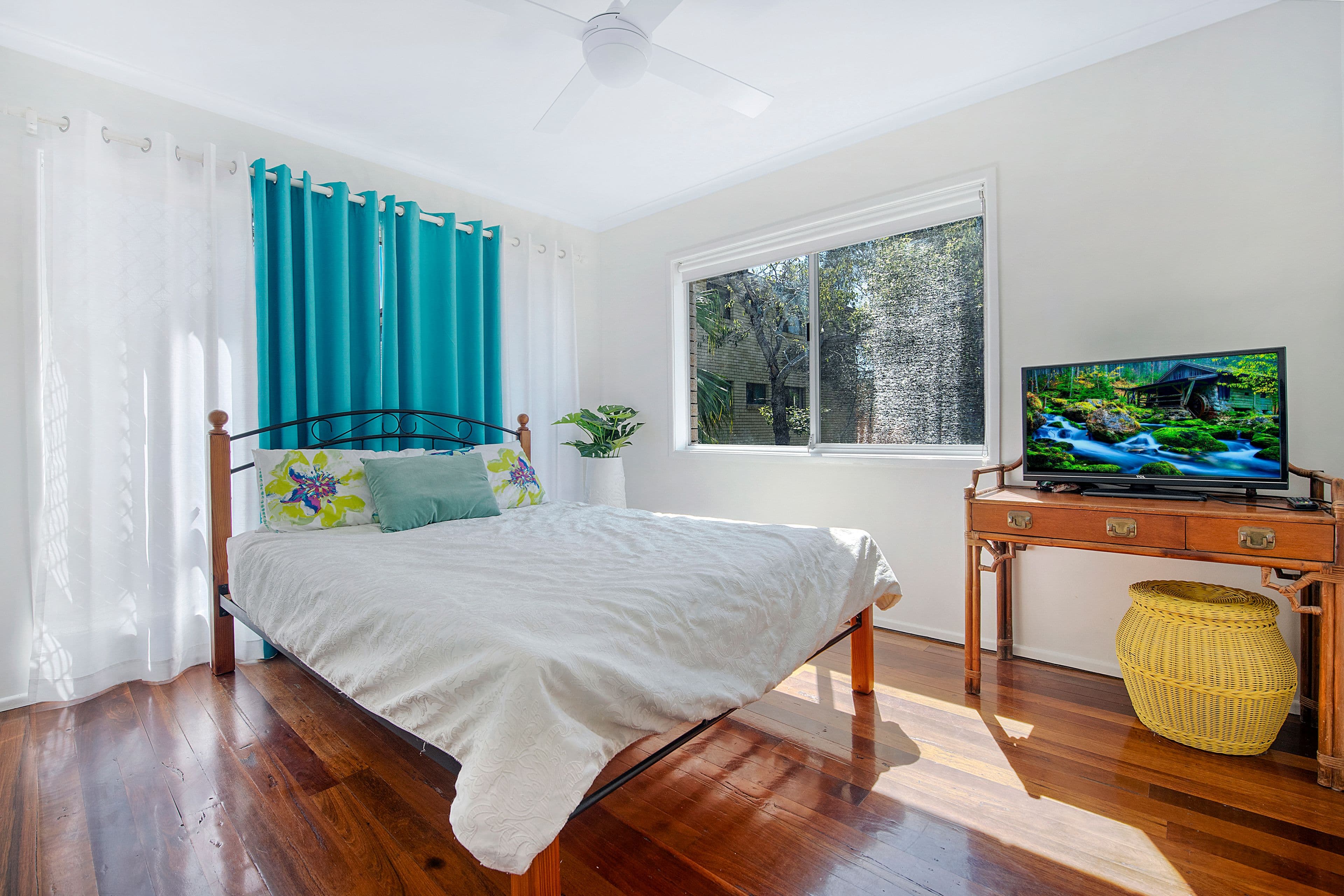 43 Cronulla Avenue, Mermaid Beach QLD 4218, Mermaid Beach - Thumbnail 4