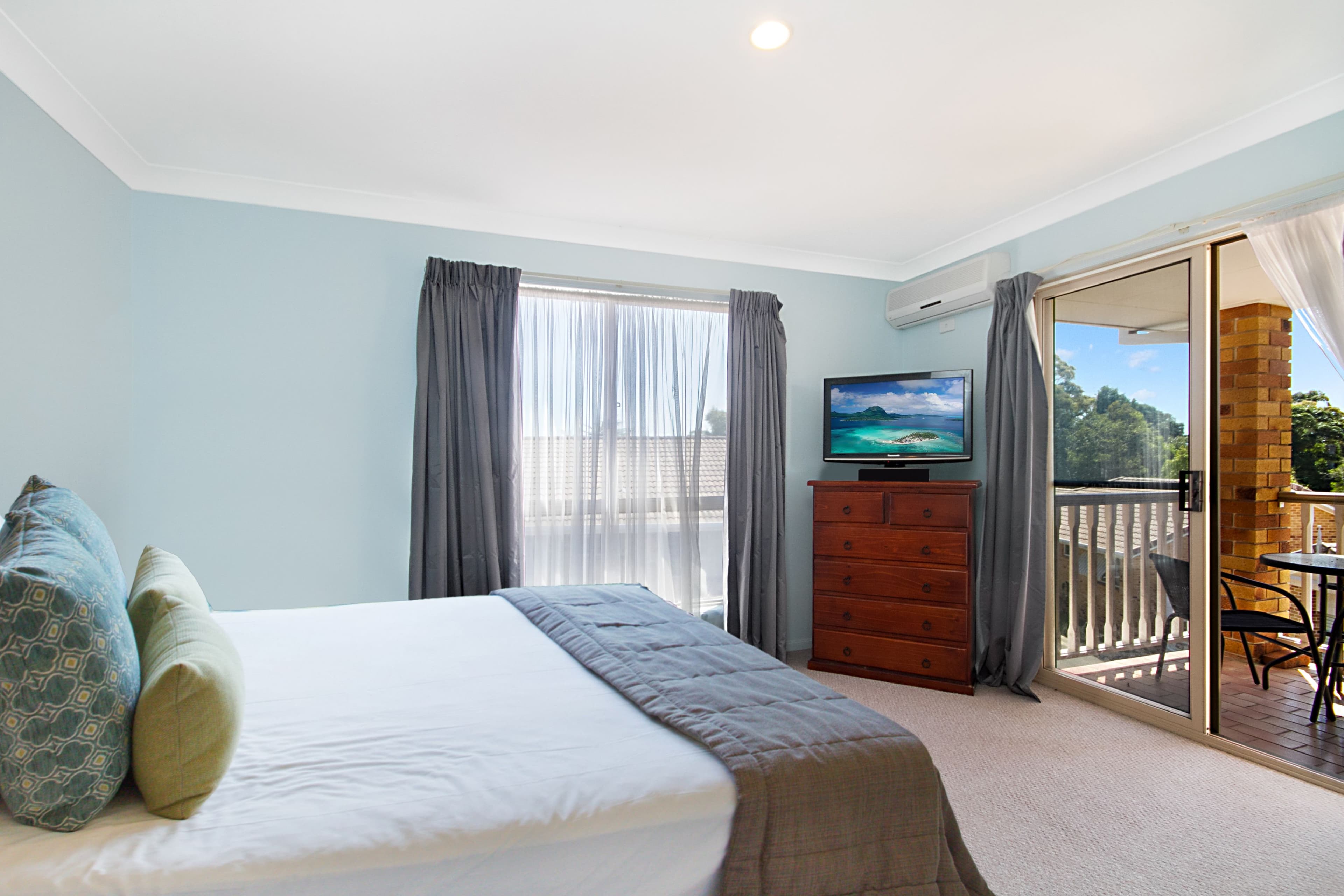 14 Kingston Drive, Banora Point NSW 2486, Banora Point - Thumbnail 5