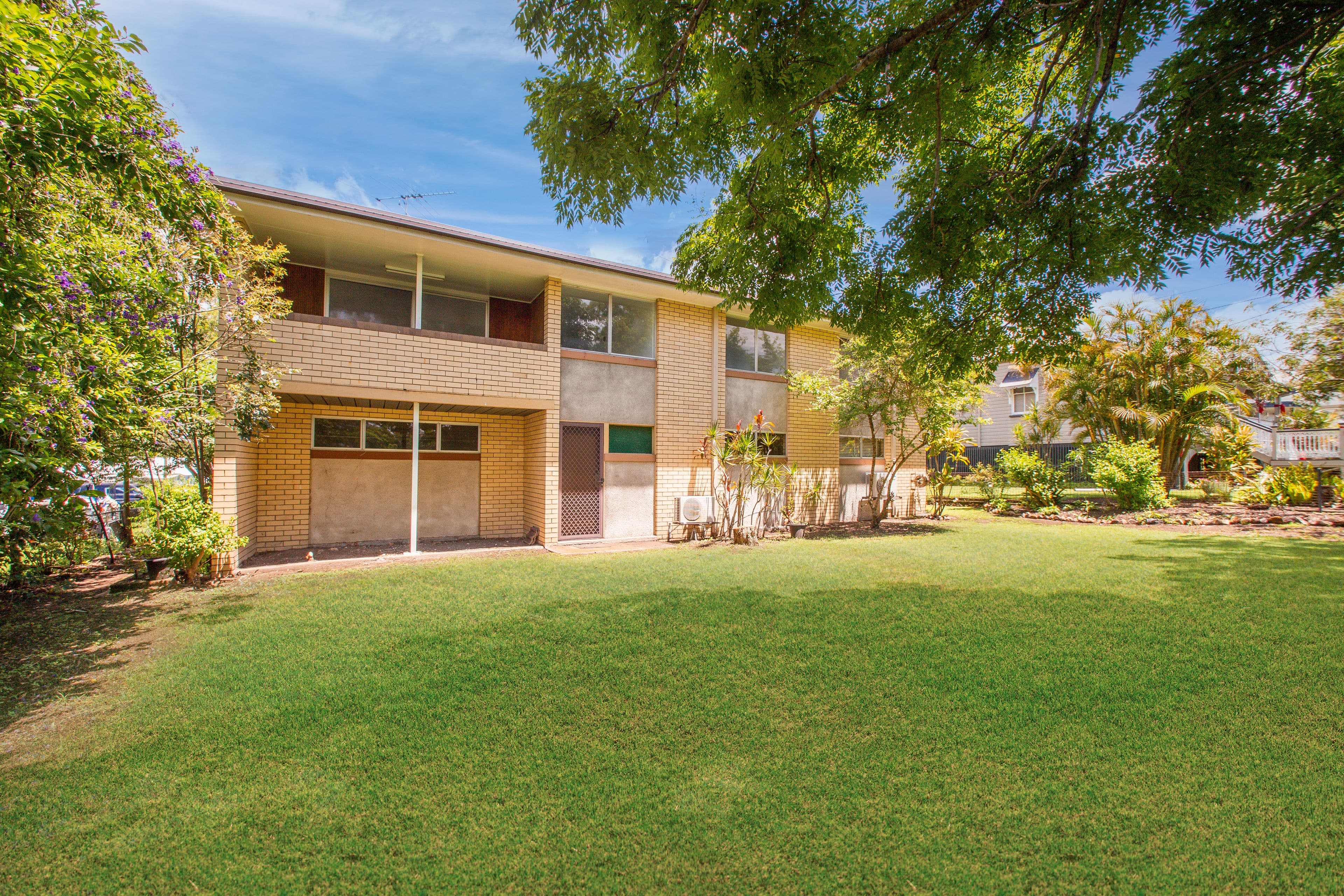 125 South Station Road, Silkstone QLD 4304, Silkstone - Image 1