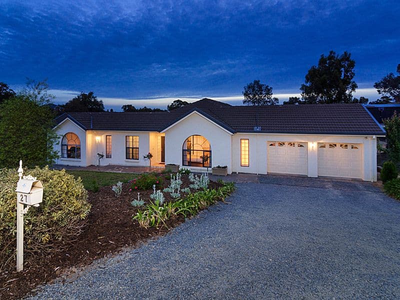 27 Burnbank Way, MOUNT BARKER SA 5251, Mount Barker - Image 1