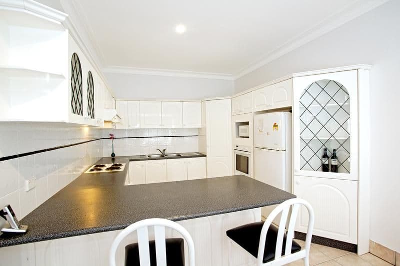 41 Lucerne Crescent, Alphington, Alphington - Thumbnail 2