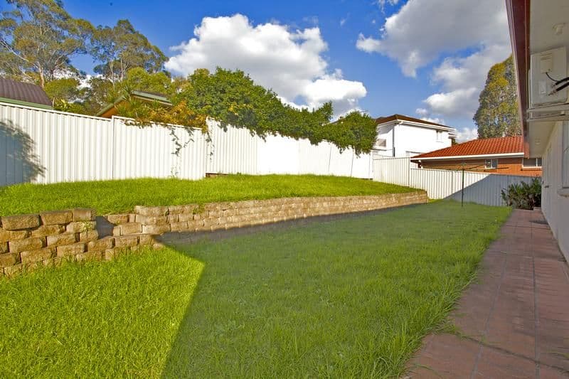 41 Lucerne Crescent, Alphington, Alphington - Thumbnail 8