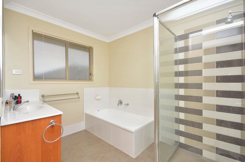 43 Johnston Street, CARINA QLD 4152, Carina - Thumbnail 2