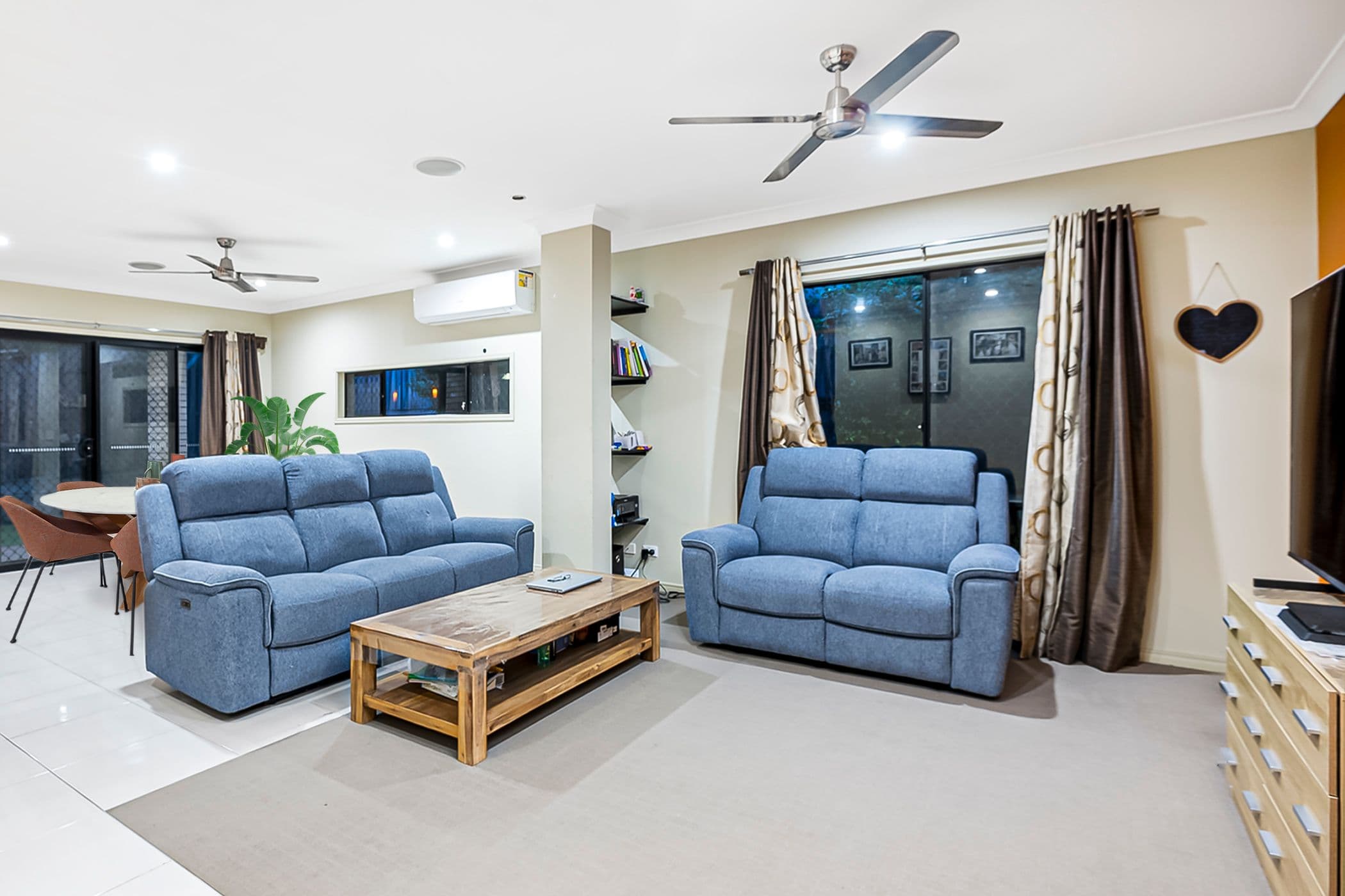 14 Wildflower Drive, Springfield Lakes QLD 4300, Springfield Lakes - Thumbnail 2