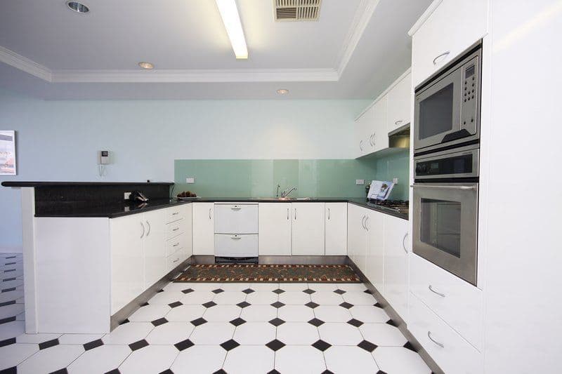 2-24 Martin Court, WEST LAKES SA 5021, West Lakes - Thumbnail 7