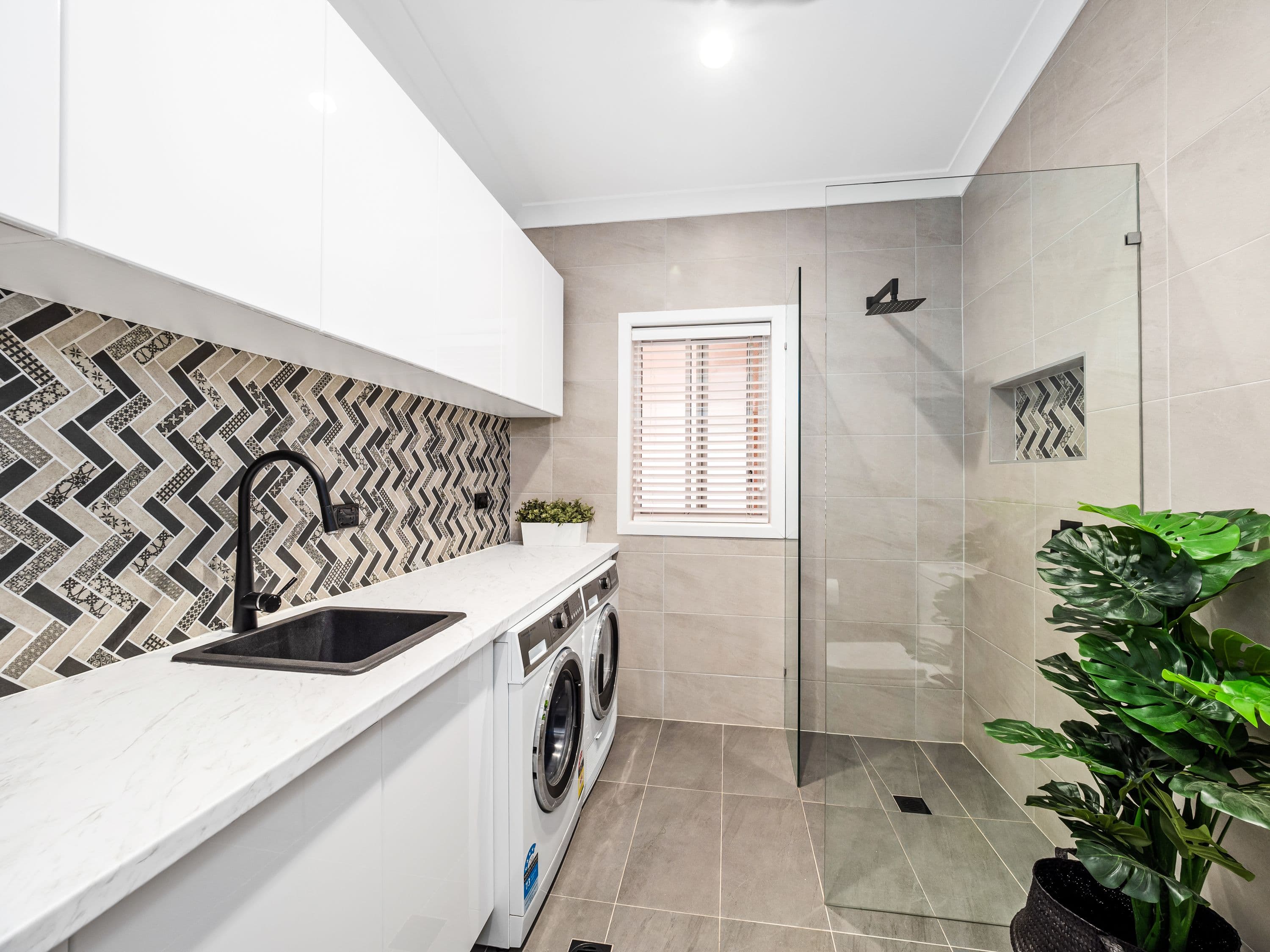 248 Lieutenant Bowen Drive, Bowen Mountain - Thumbnail 8