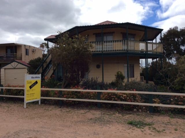 11 Cambridge Street, Moonta Bay SA 5558, Moonta Bay - Image 1