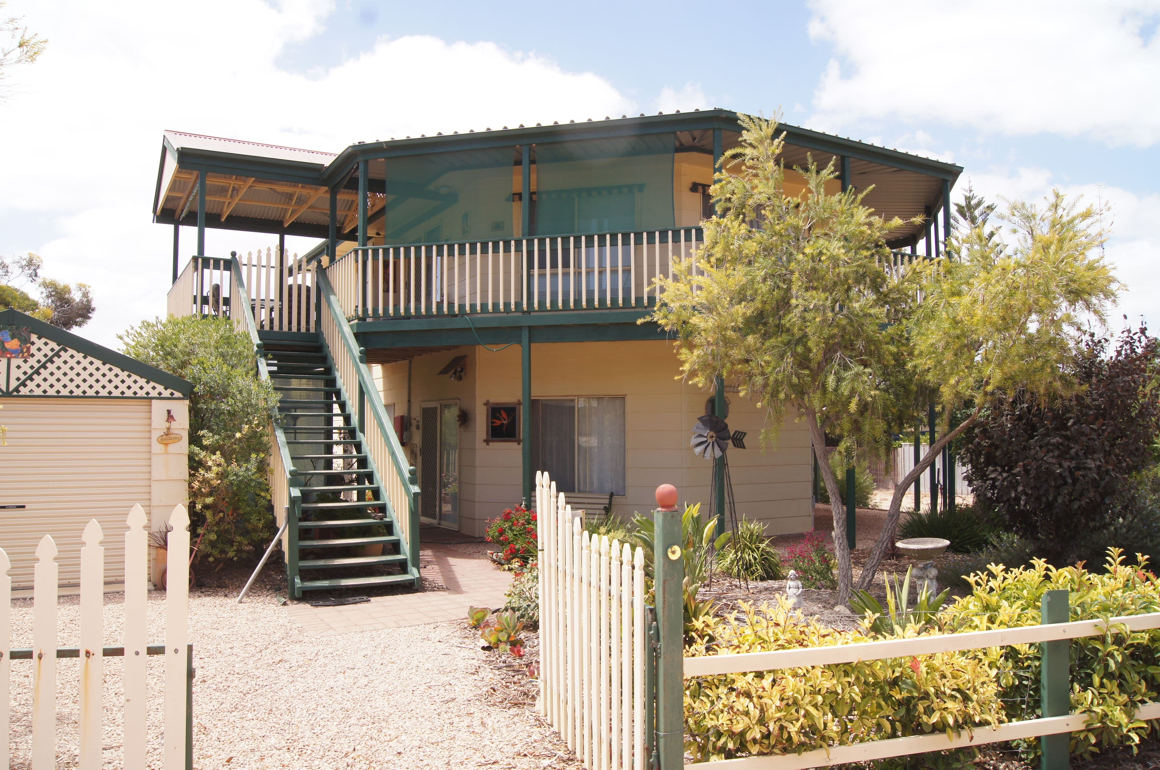 11 Cambridge Street, Moonta Bay SA 5558, Moonta Bay - Thumbnail 2