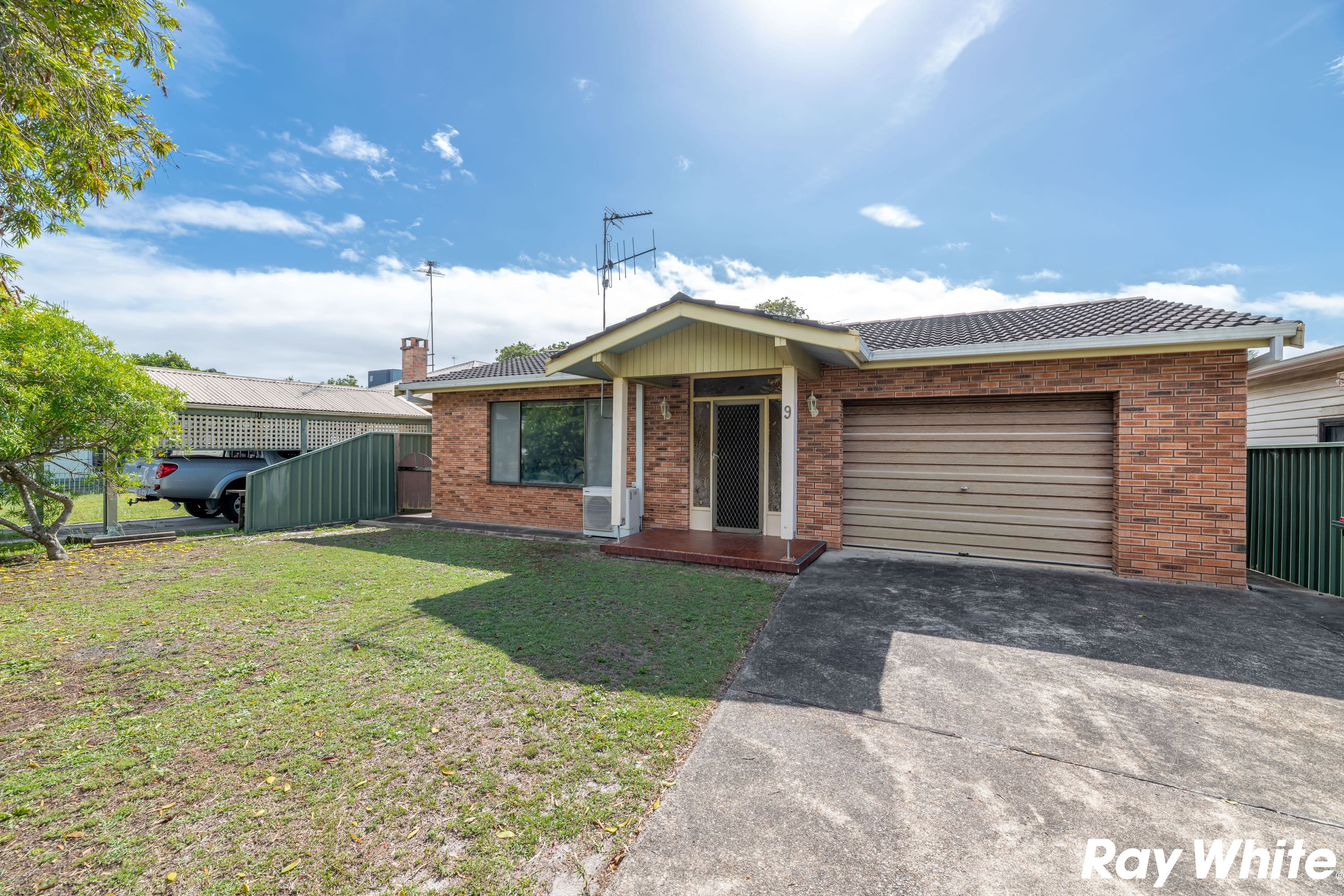 9 Douglas Avenue, Forster NSW 2428, Forster - Image 1