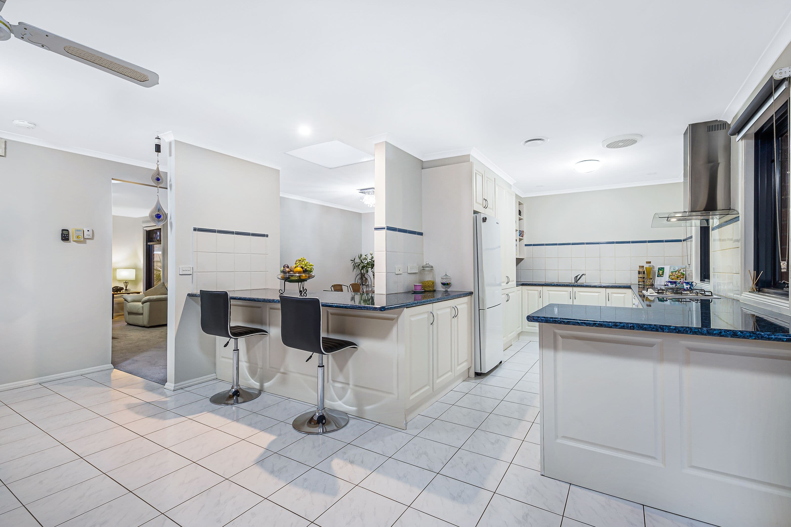 122 Whalley Drive, Wheelers Hill VIC 3150, Wheelers Hill - Thumbnail 5