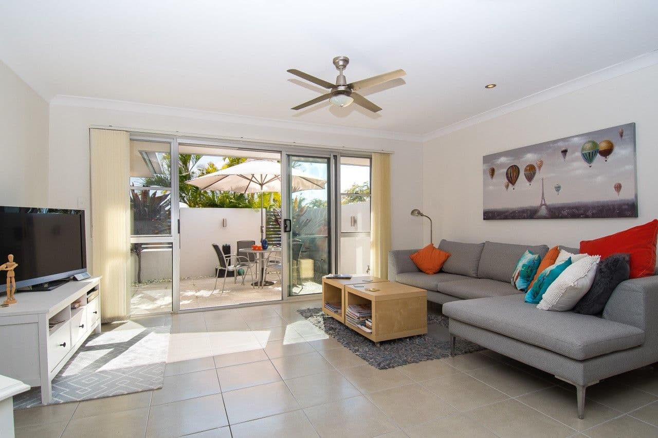 6 Bears Court, Arundel QLD 4214, Arundel - Thumbnail 3