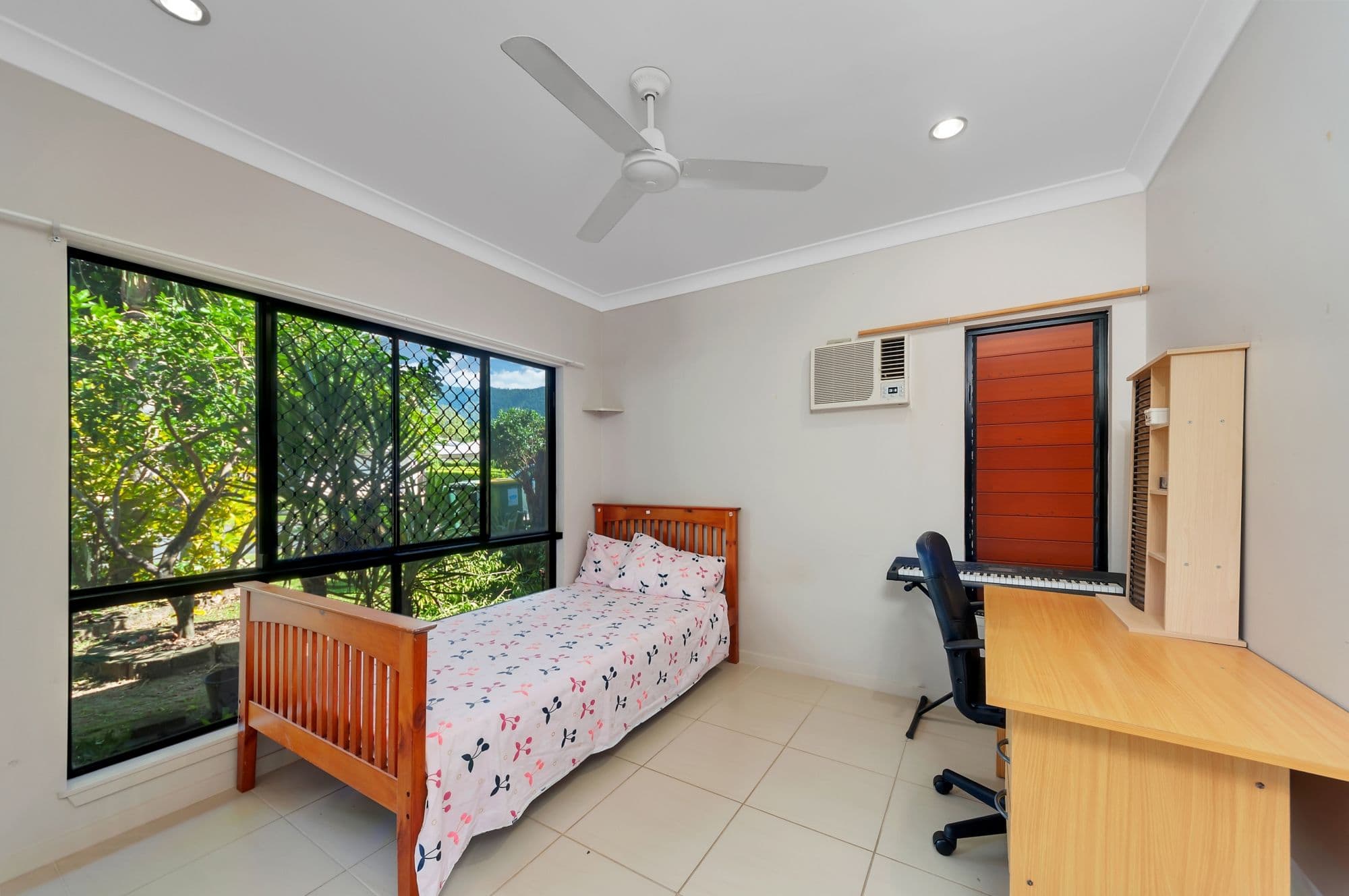 8 Charnley Avenue, Bentley Park QLD 4869, Bentley Park - Thumbnail 8