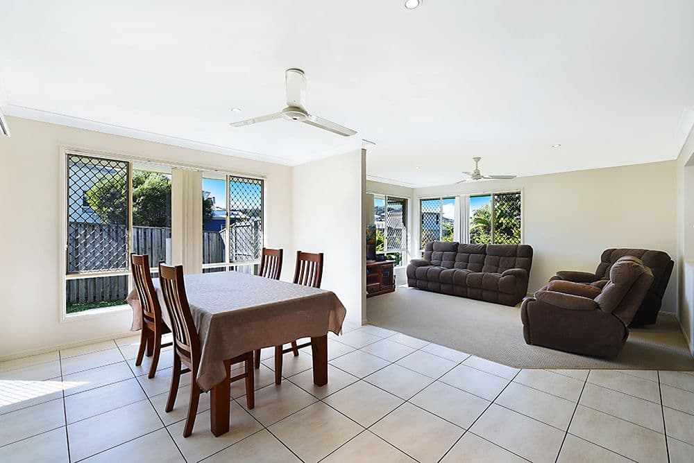 21 Garawarra Crescent, Upper Coomera QLD 4209, Upper Coomera - Thumbnail 3