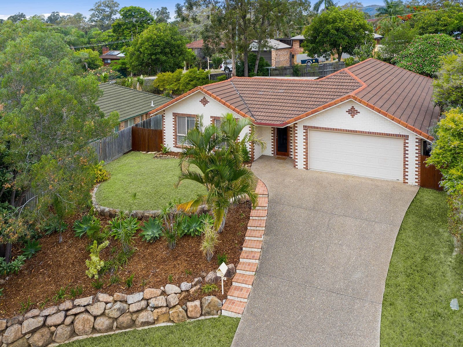 9 Delvin Court, Arana Hills QLD 4054, Arana Hills - Image 1