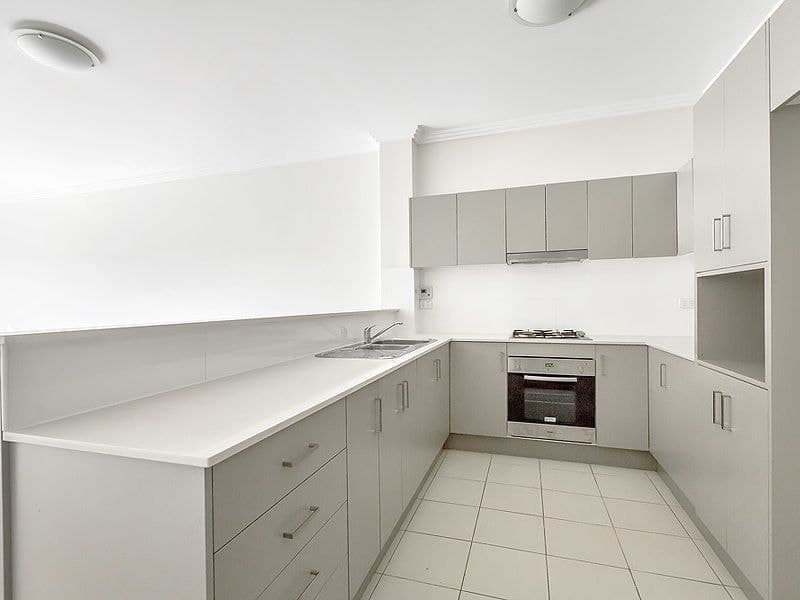9/427-429 Guildford Road, Guildford - Thumbnail 2