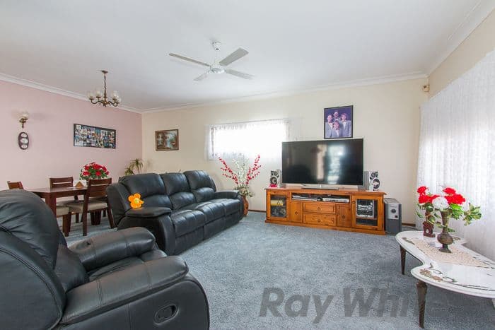 9 Deborah Street, Kotara South - Thumbnail 2
