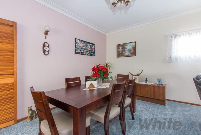 9 Deborah Street, Kotara South - Thumbnail 3