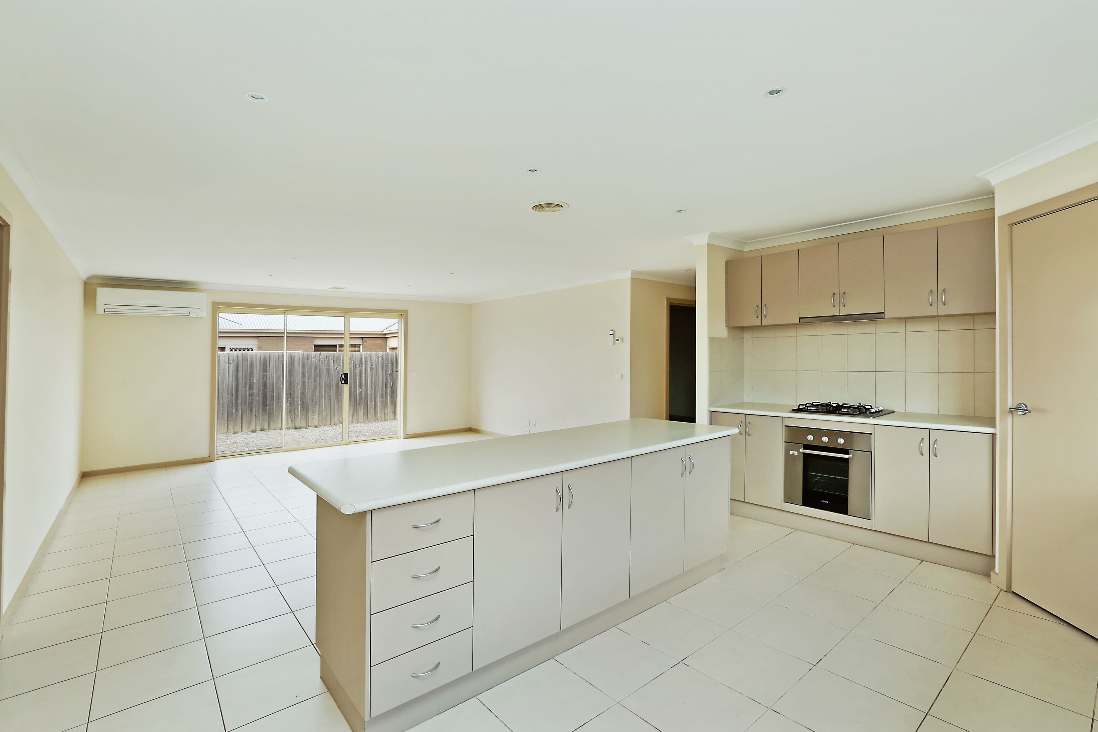 26 Nigella Avenue, Corio VIC 3214, Corio - Thumbnail 7