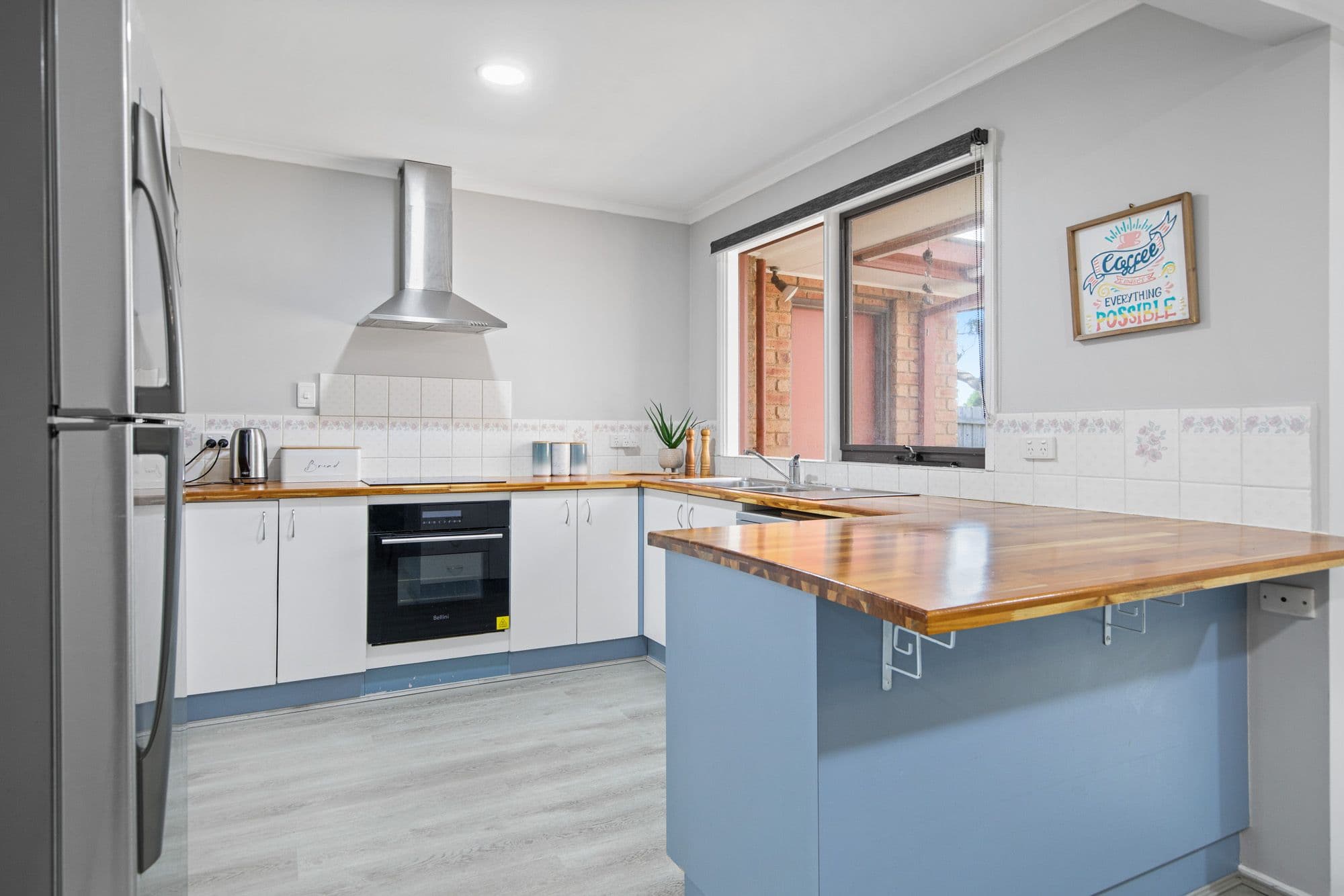 11 Trent Close, Werribee VIC 3030, Werribee - Thumbnail 4
