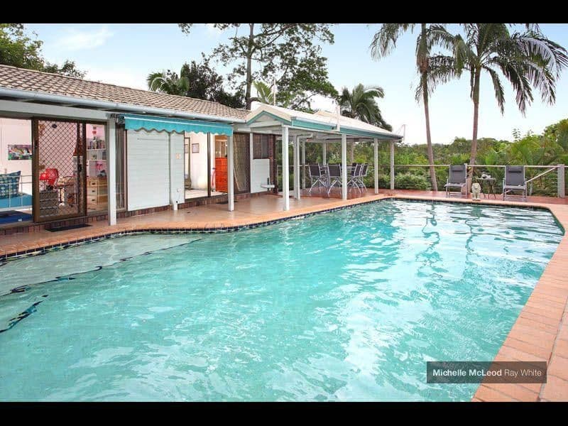 92 Chapel Hill Road, CHAPEL HILL QLD 4069, Chapel Hill - Thumbnail 2