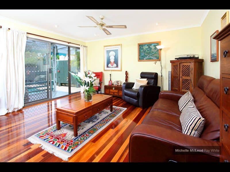 92 Chapel Hill Road, CHAPEL HILL QLD 4069, Chapel Hill - Thumbnail 3