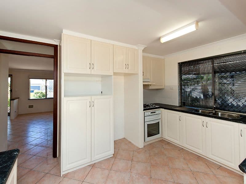 5 Gulson Court, Waikiki WA 6169, Waikiki - Thumbnail 6