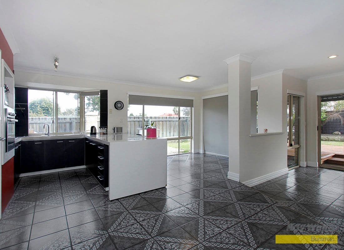 54 Yosemite Loop, BALLAJURA WA 6066, Ballajura - Thumbnail 3