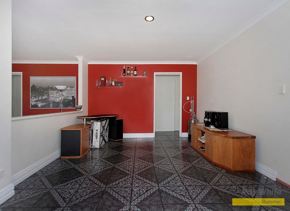 54 Yosemite Loop, BALLAJURA WA 6066, Ballajura - Thumbnail 5