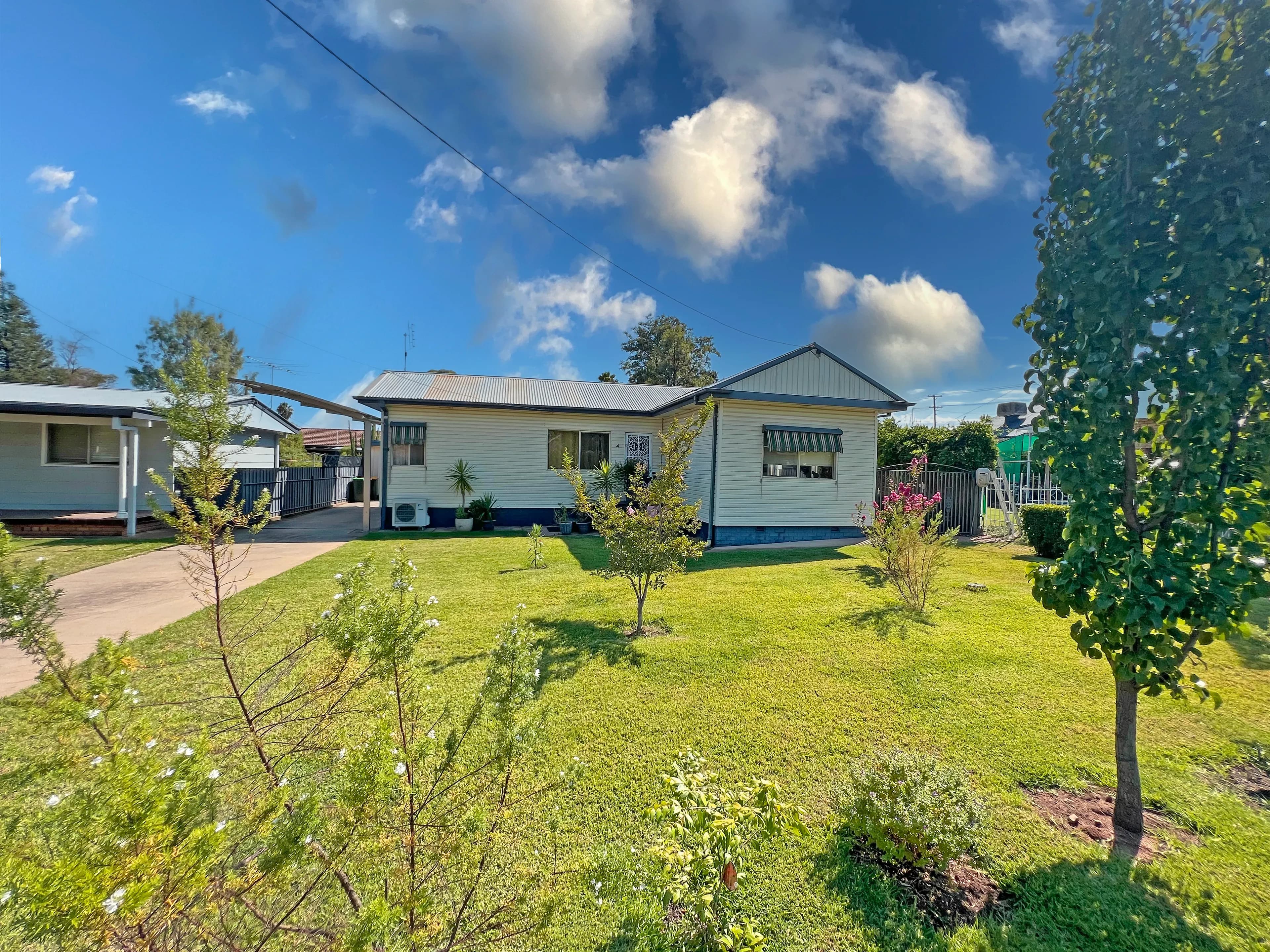 4 Hunter Street, Forbes NSW 2871, Forbes - Thumbnail 2