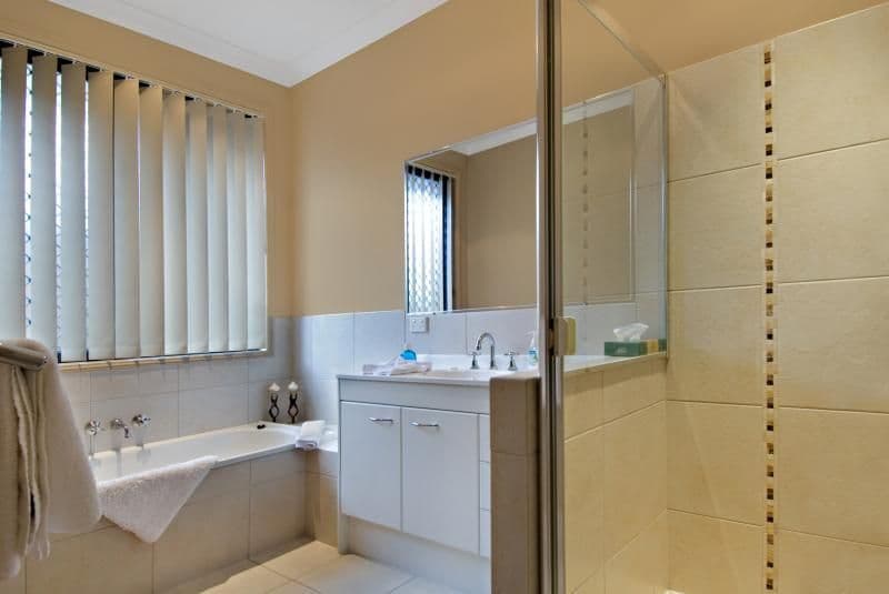 7 Donnelly Place, CALOUNDRA WEST QLD 4551, Caloundra West - Thumbnail 3