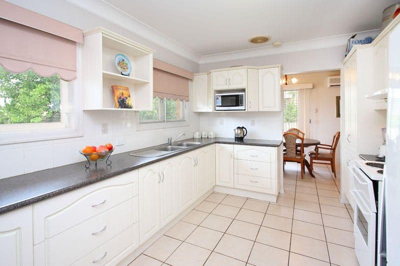 51 Wilmah Street, ASPLEY QLD 4034, Aspley - Thumbnail 4