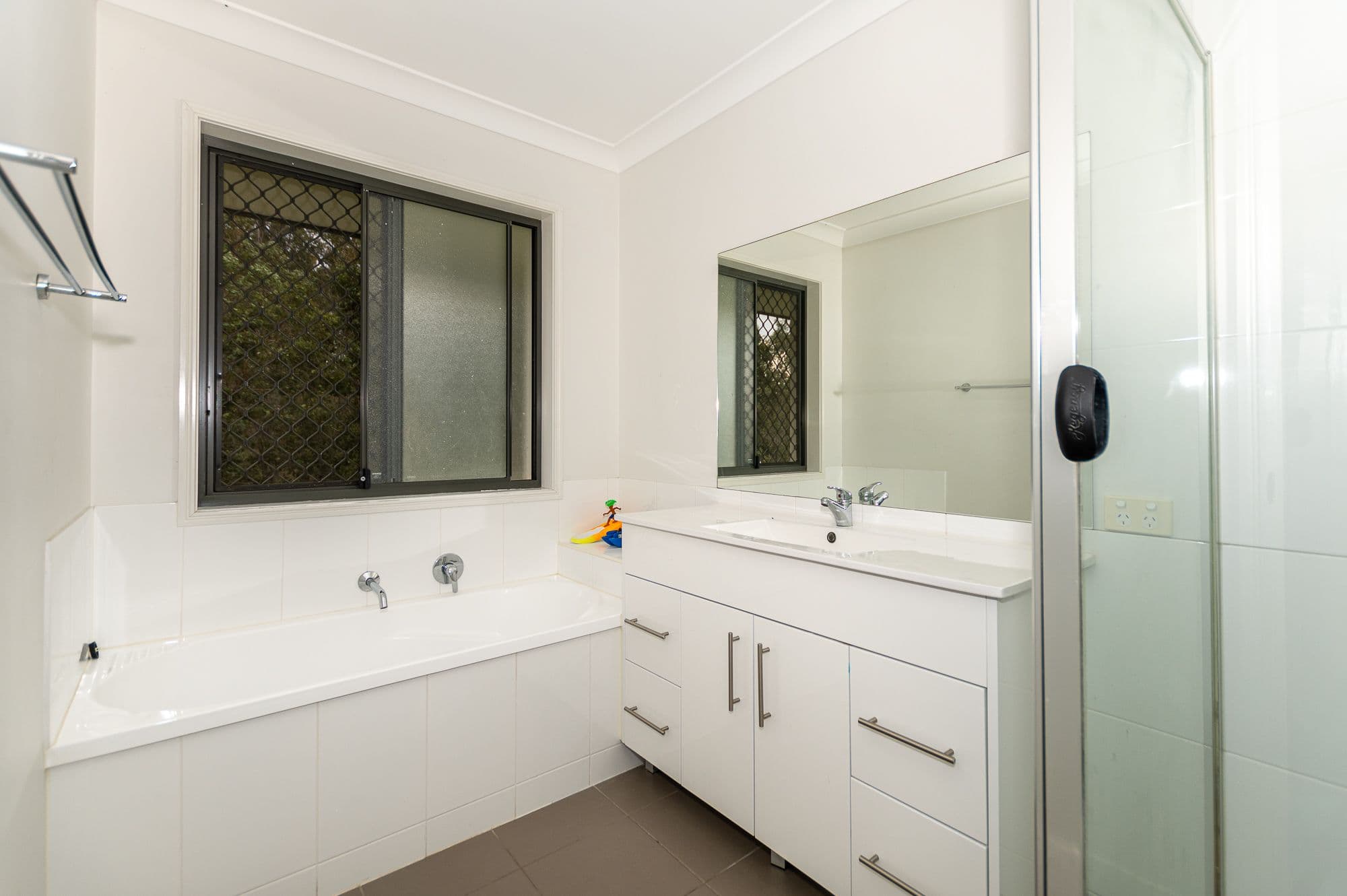 43 Brigid Boulevard, Augustine Heights QLD 4300, Augustine Heights - Thumbnail 7