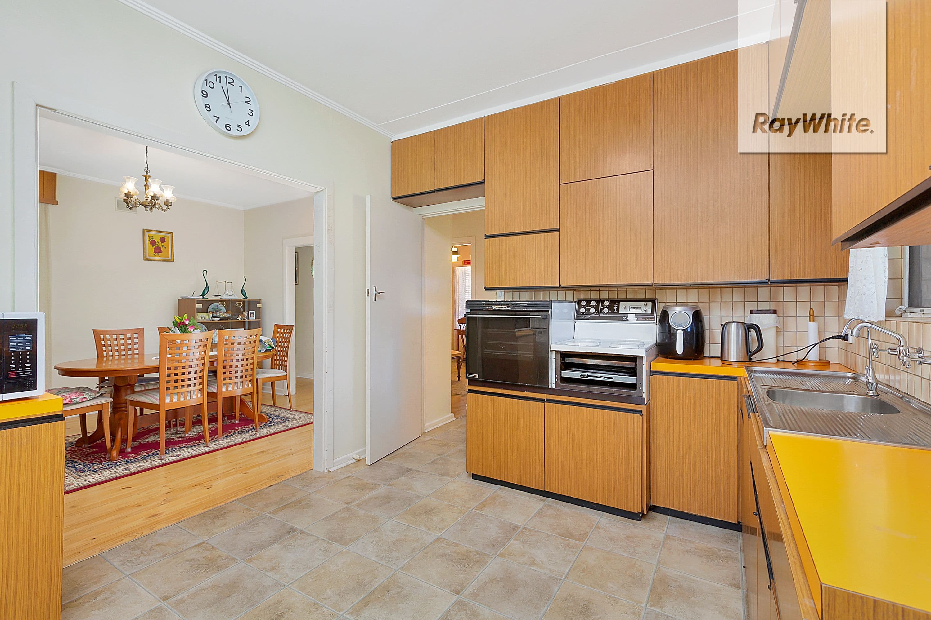 5 Chester Crescent, Pooraka SA 5095, Pooraka - Thumbnail 3