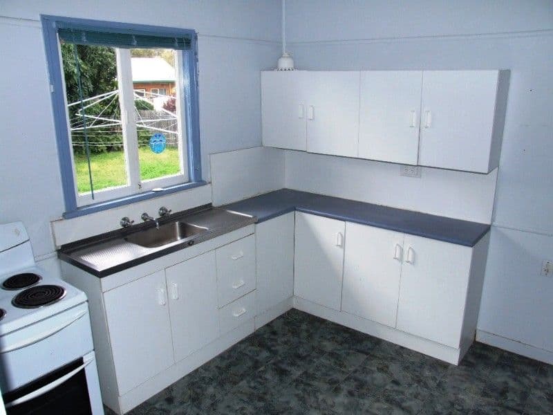 66 Hamilton Avenue, WANDAL QLD 4700, Wandal - Thumbnail 3