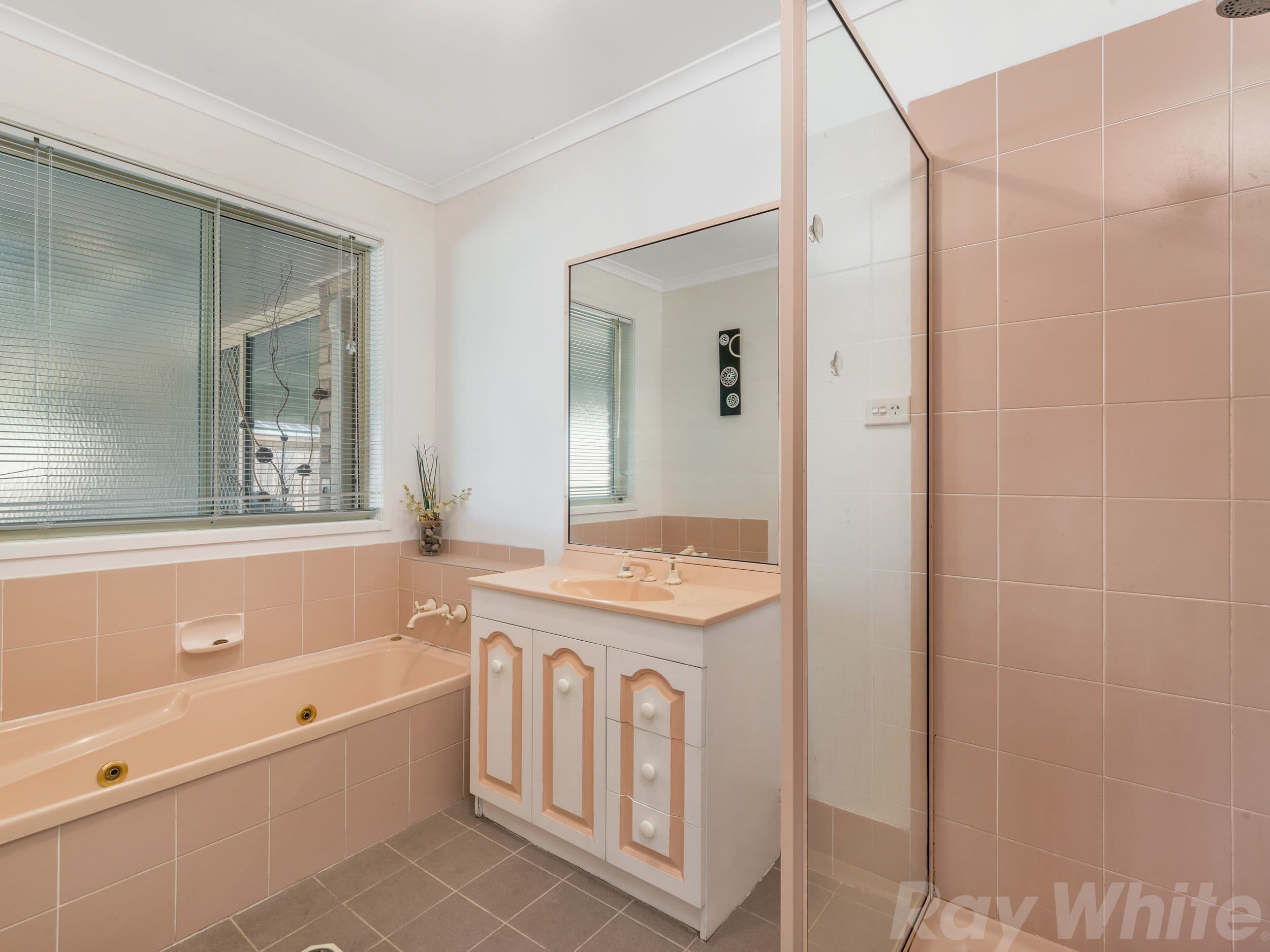 14 Streeton Court, Morayfield QLD 4506, Morayfield - Thumbnail 7