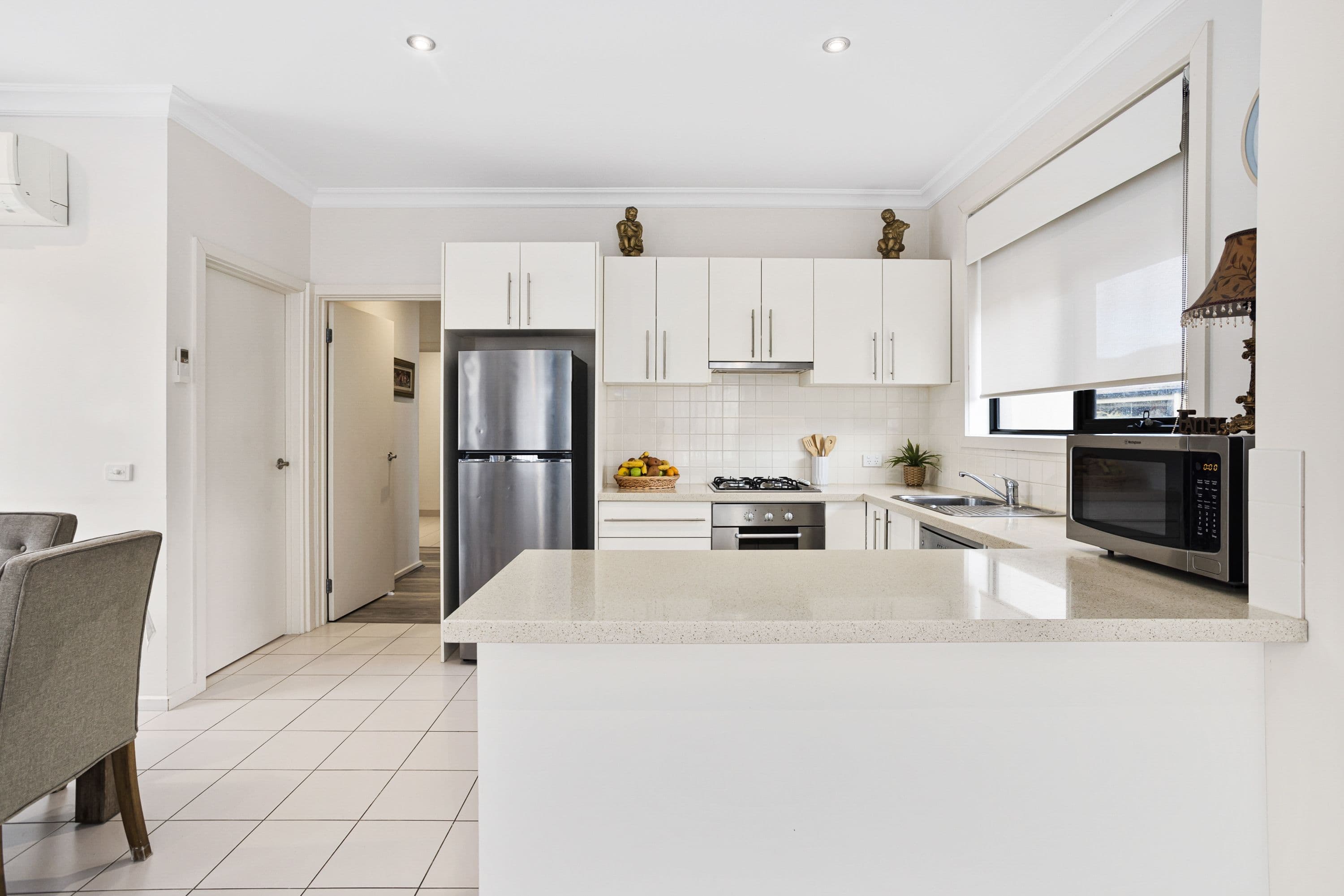 90 Warranilla Avenue, Rosebud VIC 3939, Rosebud - Thumbnail 2