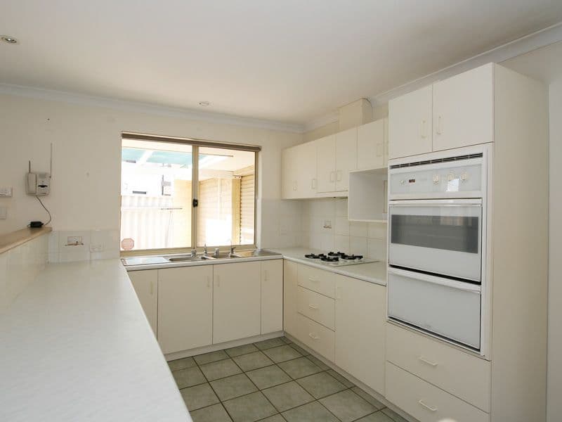275 Grand Promenade, DOUBLEVIEW WA 6018, Doubleview - Thumbnail 2
