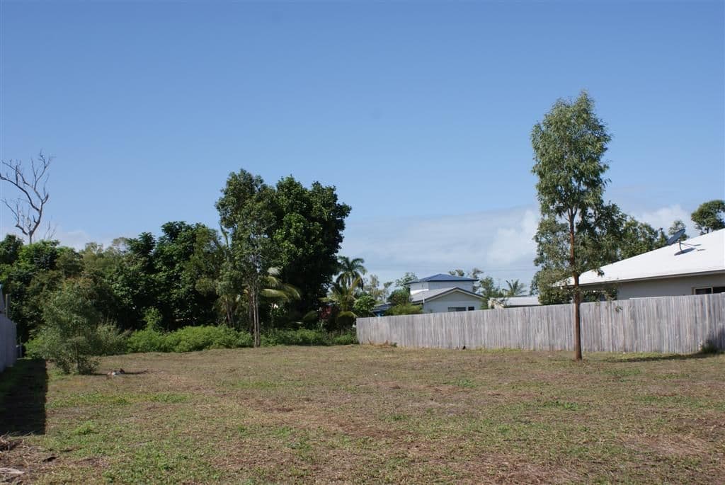 3 Spinnaker Street, SOUTH MISSION QLD 4852, South Mission Beach - Thumbnail 2
