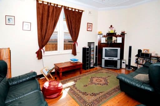 14 Russell Place, Karabar - Thumbnail 2