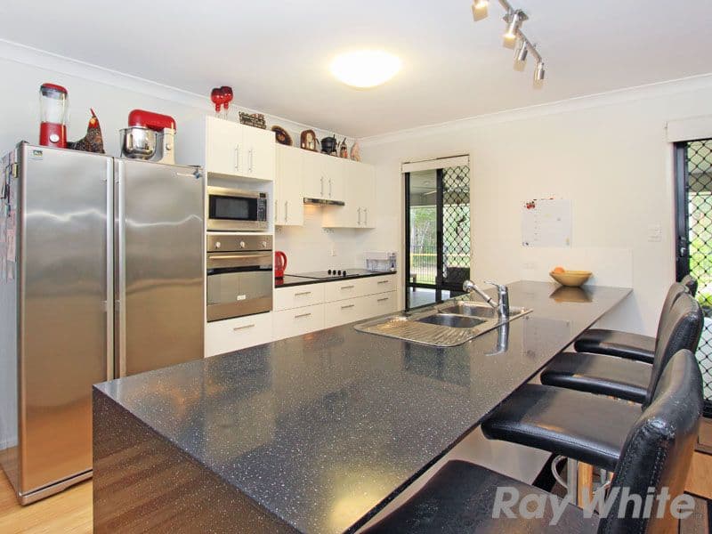 1 Ponting Place, BRACKEN RIDGE QLD 4017, Bracken Ridge - Thumbnail 3